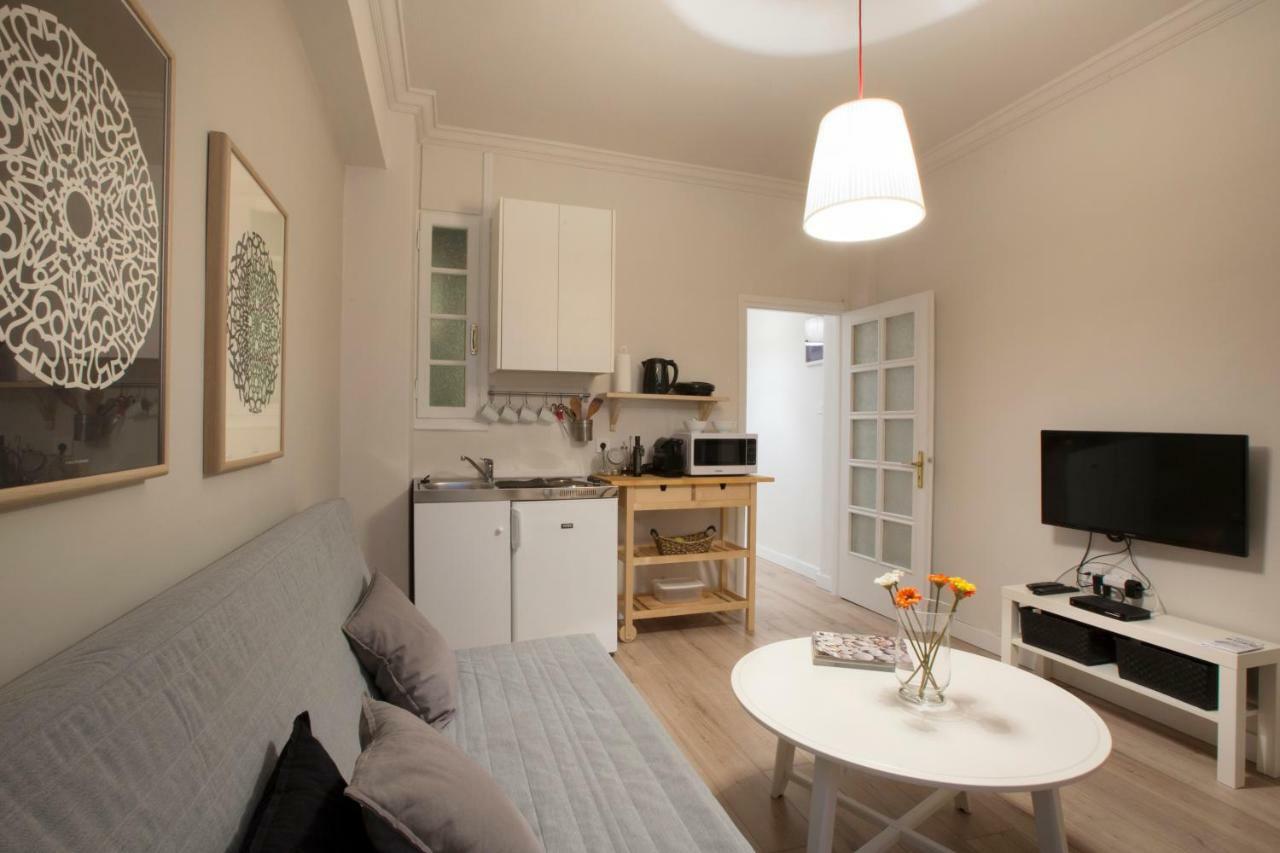 Apollo Apartment @ Plaka Атина Екстериор снимка